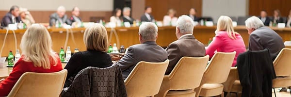 meeting-web.jpg 